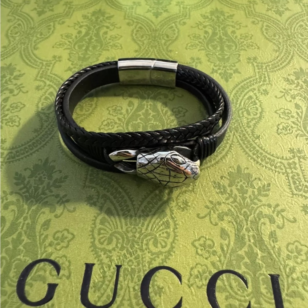Gucci Black Leather Bracelet with Silver Snake